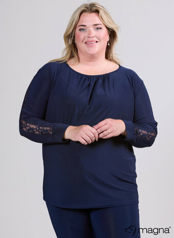 MAGNA Lace Detailed Slowy Top