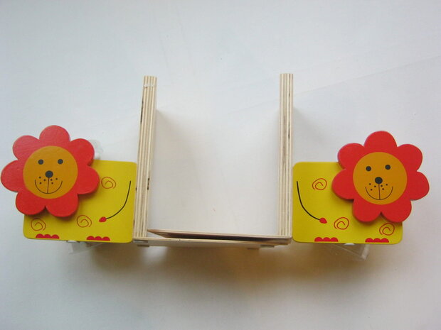 Houten Boekensteun LEEUW