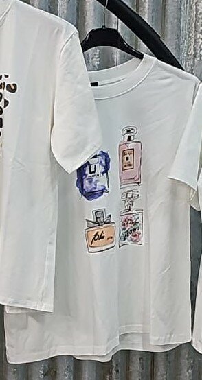 IZ NAIZ Tshirt Parfum Wit