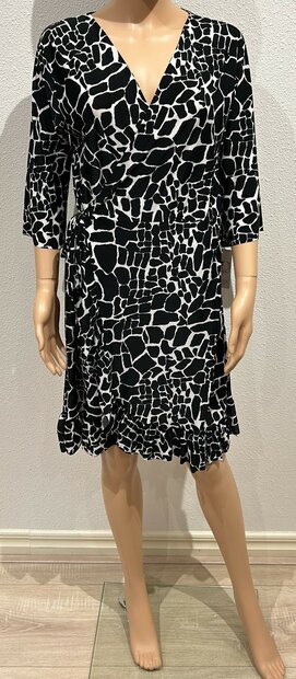 Jurkje Dames Zwart / Wit