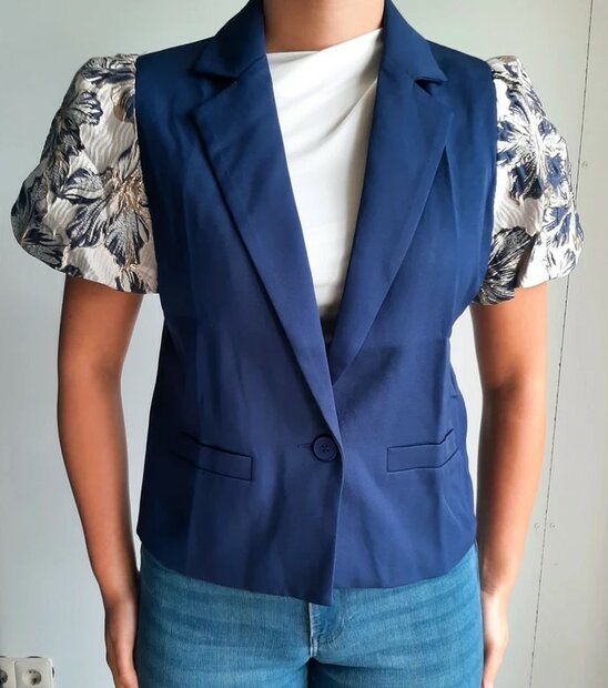 Colbert met Bloemen, Blauw