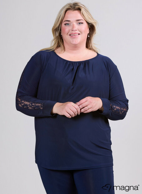 MAGNA Lace Detailed Slowy Top