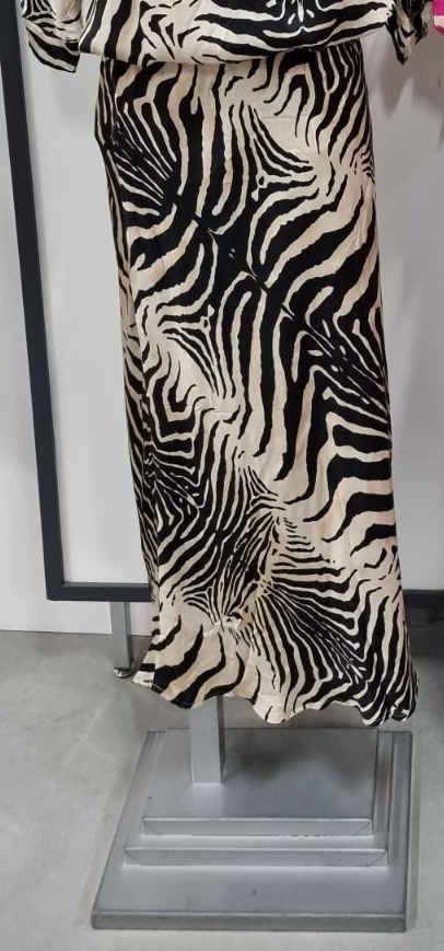 IZ NAIZ Rok Satijn ZEBRA