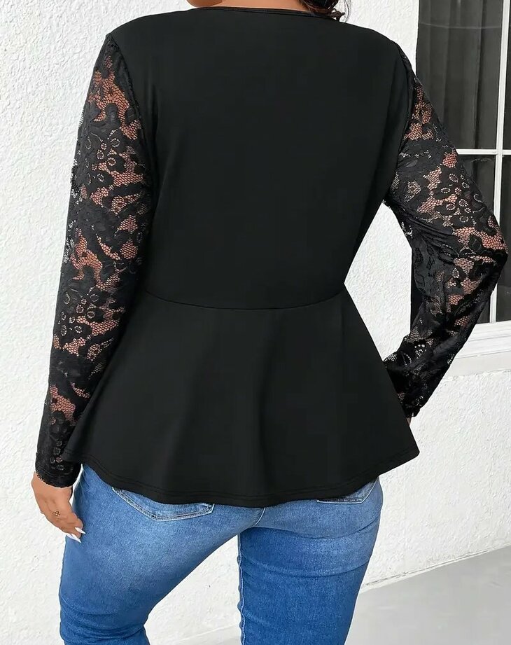 Jasje met Kanten mouwen, maat 46