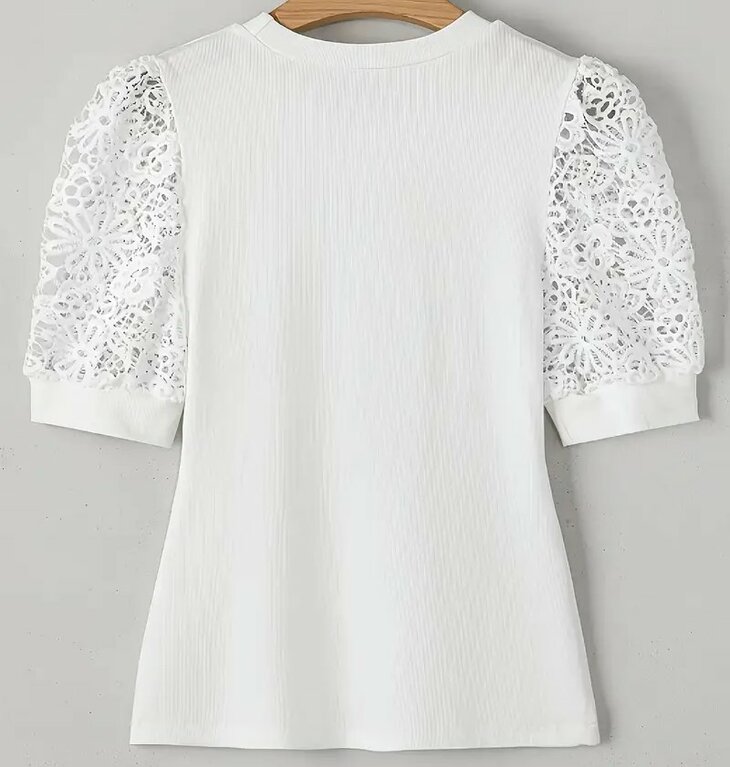 Kanten Top / Tshirt Beige